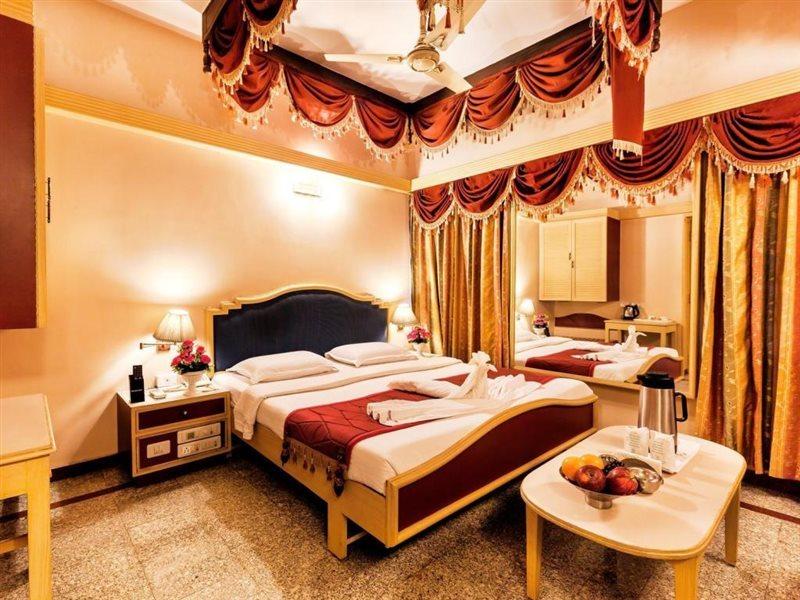 Sree Bharani Hotels Tirunelweli Zewnętrze zdjęcie