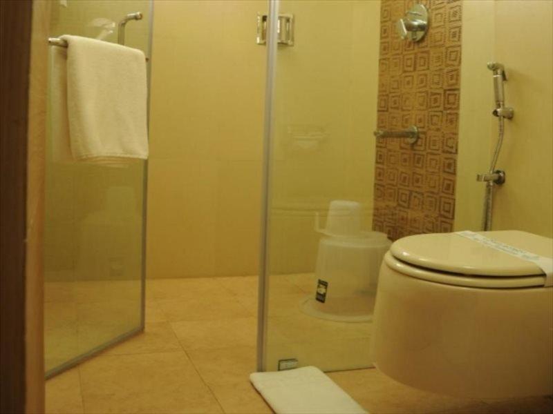Sree Bharani Hotels Tirunelweli Zewnętrze zdjęcie