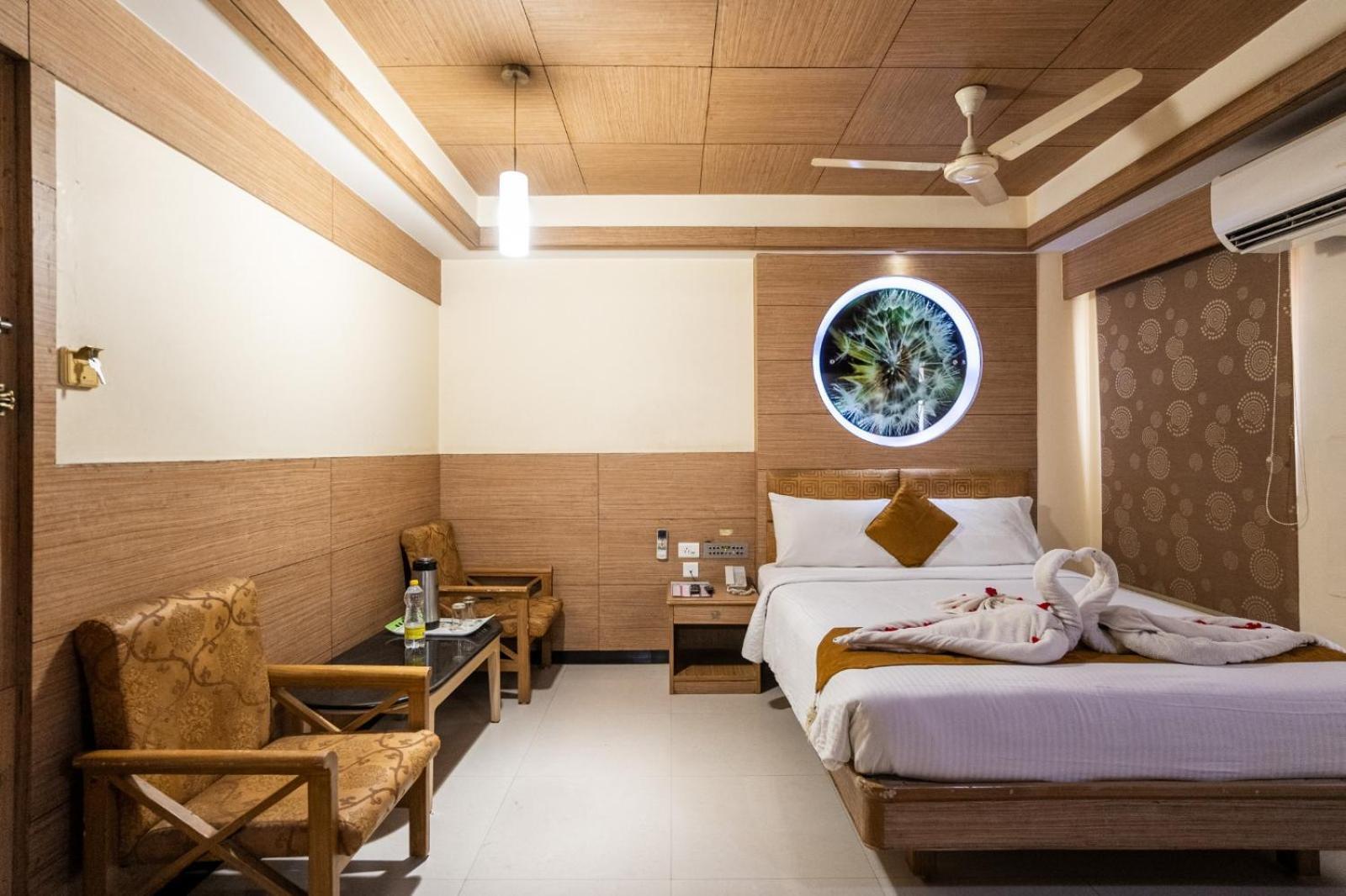 Sree Bharani Hotels Tirunelweli Zewnętrze zdjęcie