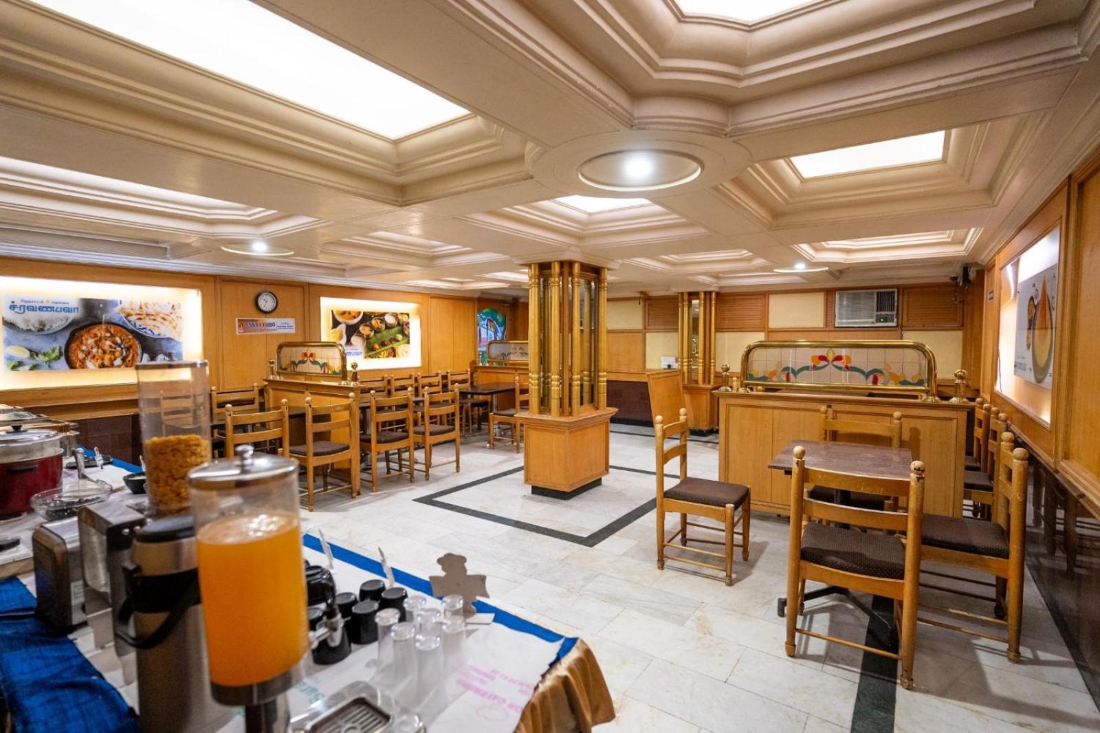 Sree Bharani Hotels Tirunelweli Zewnętrze zdjęcie