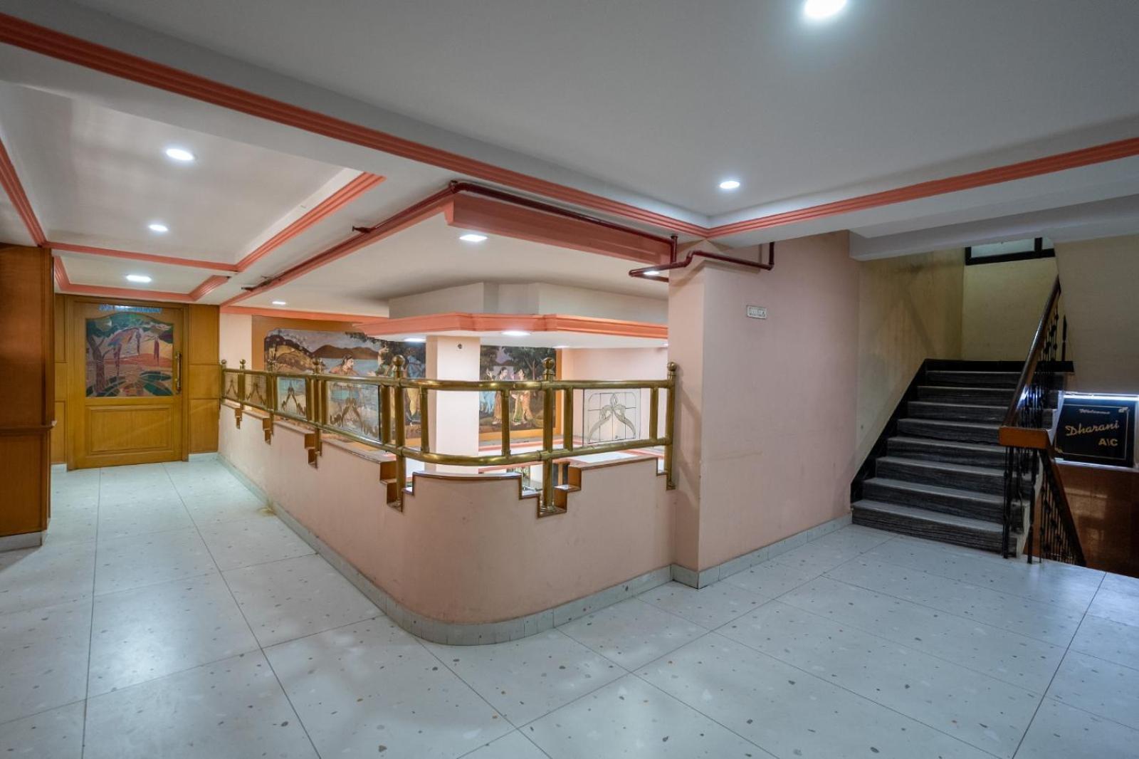 Sree Bharani Hotels Tirunelweli Zewnętrze zdjęcie